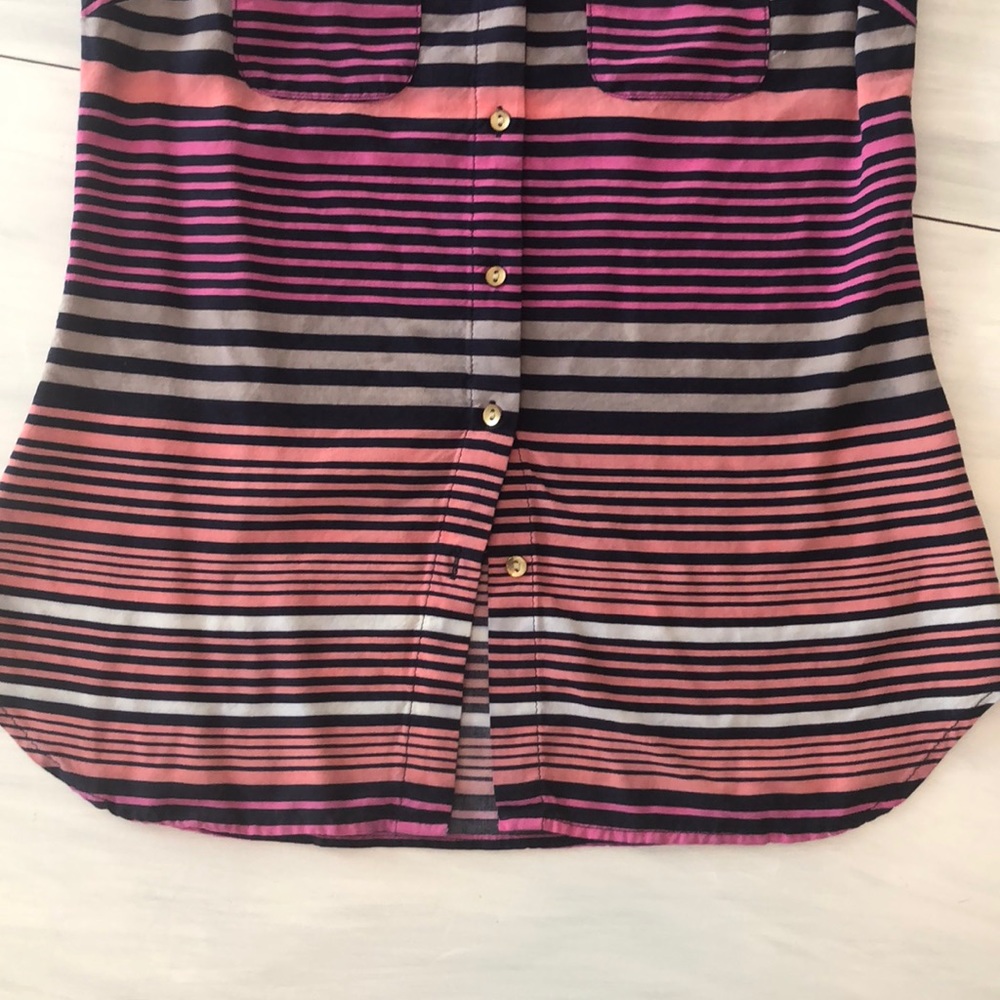 Stripe button up - Picture 4 of 5